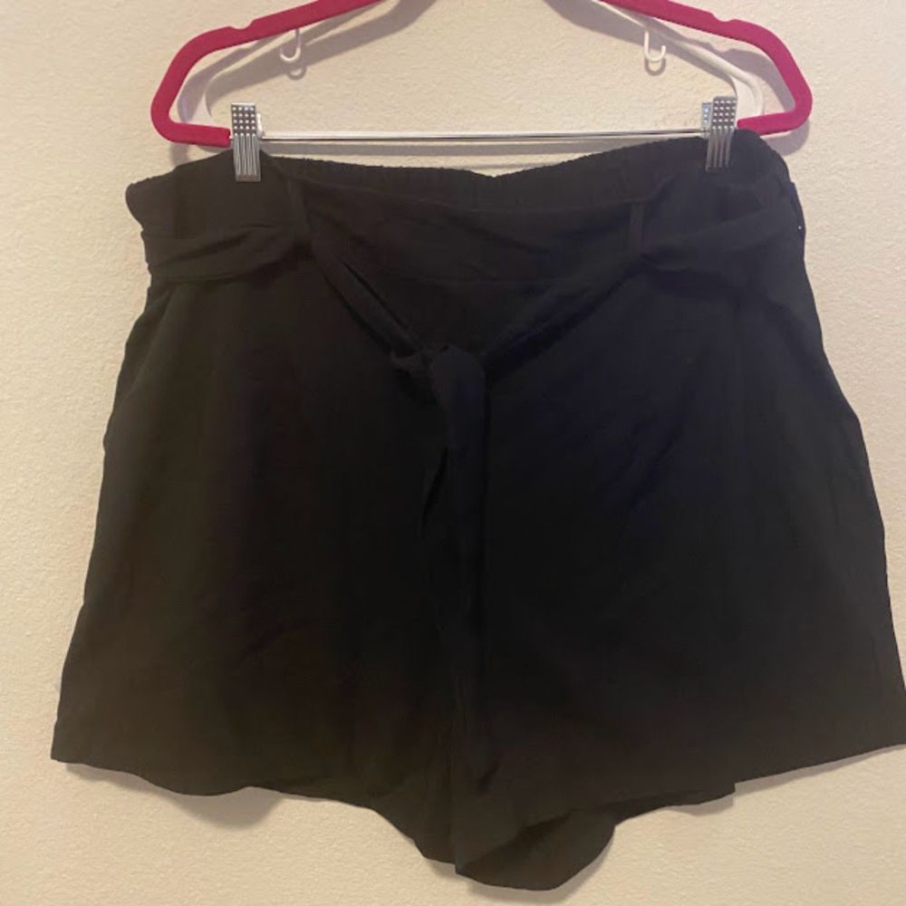 Torrid Tie Waist Shorts 3